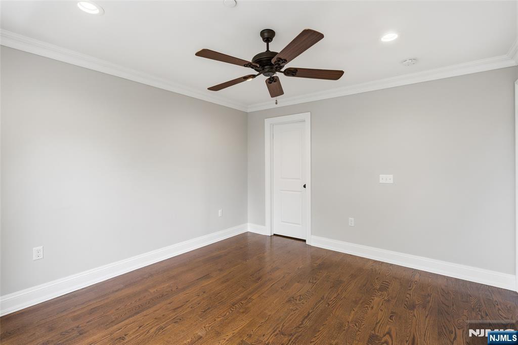 4 Central Avenue C