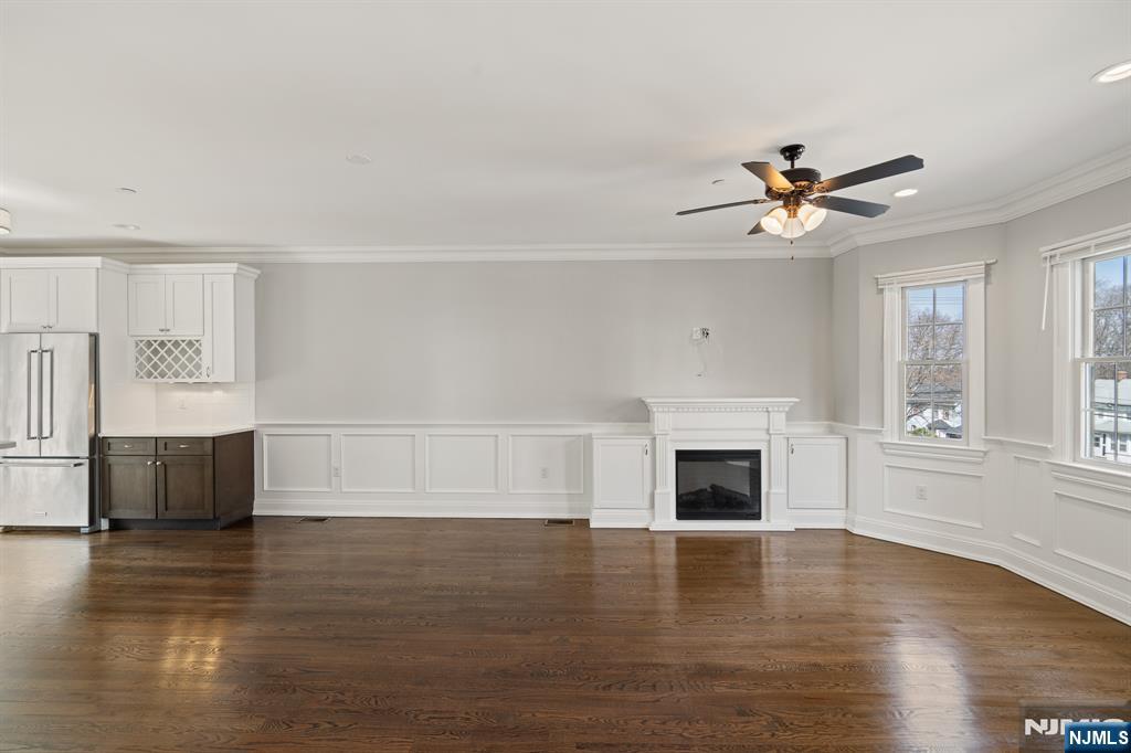 4 Central Avenue C