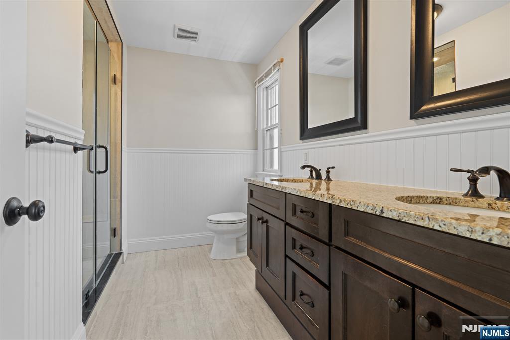 4 Central Avenue C