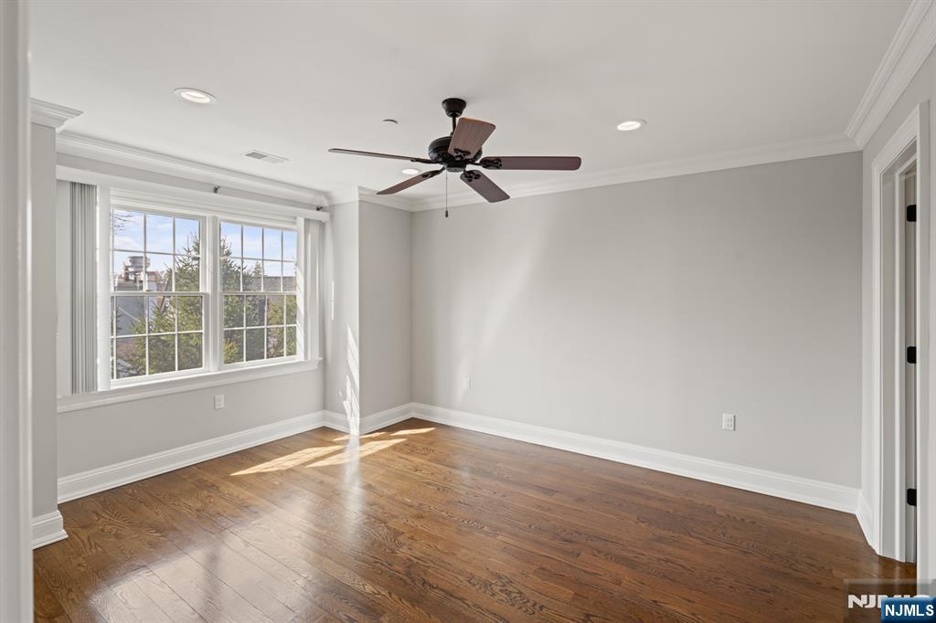 4 Central Avenue C
