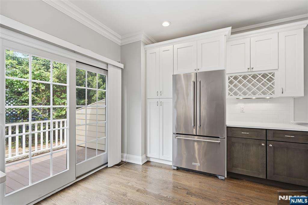 4 Central Avenue C