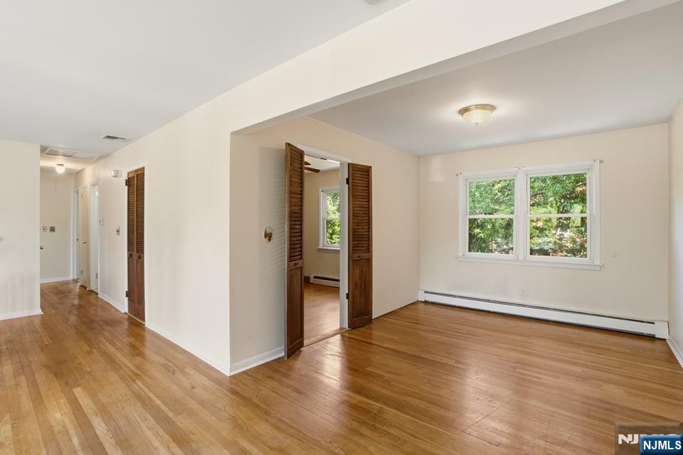 11 Ray Avenue