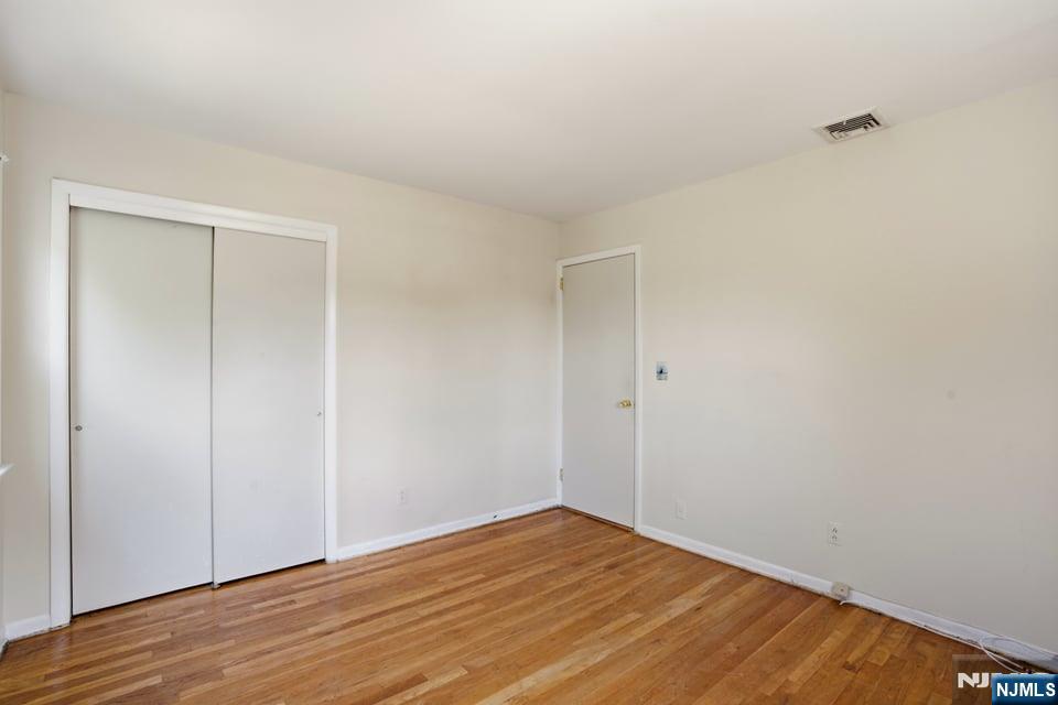 11 Ray Avenue
