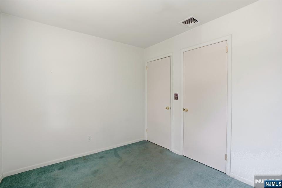11 Ray Avenue