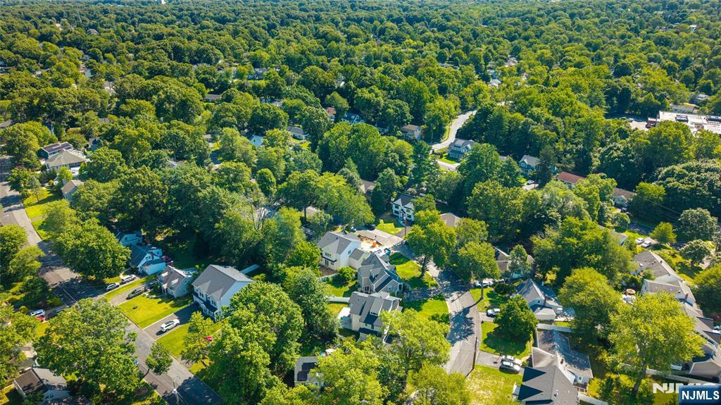 11 Maplewood Drive