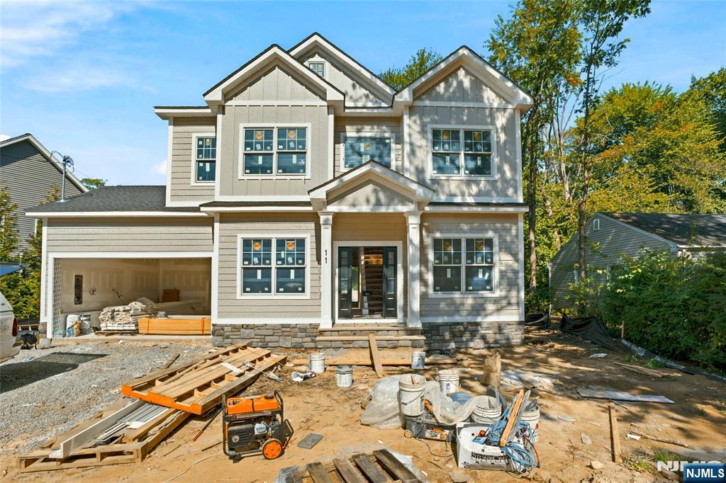 11 Maplewood Drive