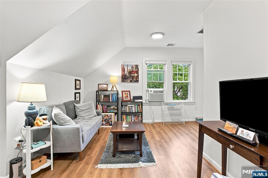 41 N 14th Street