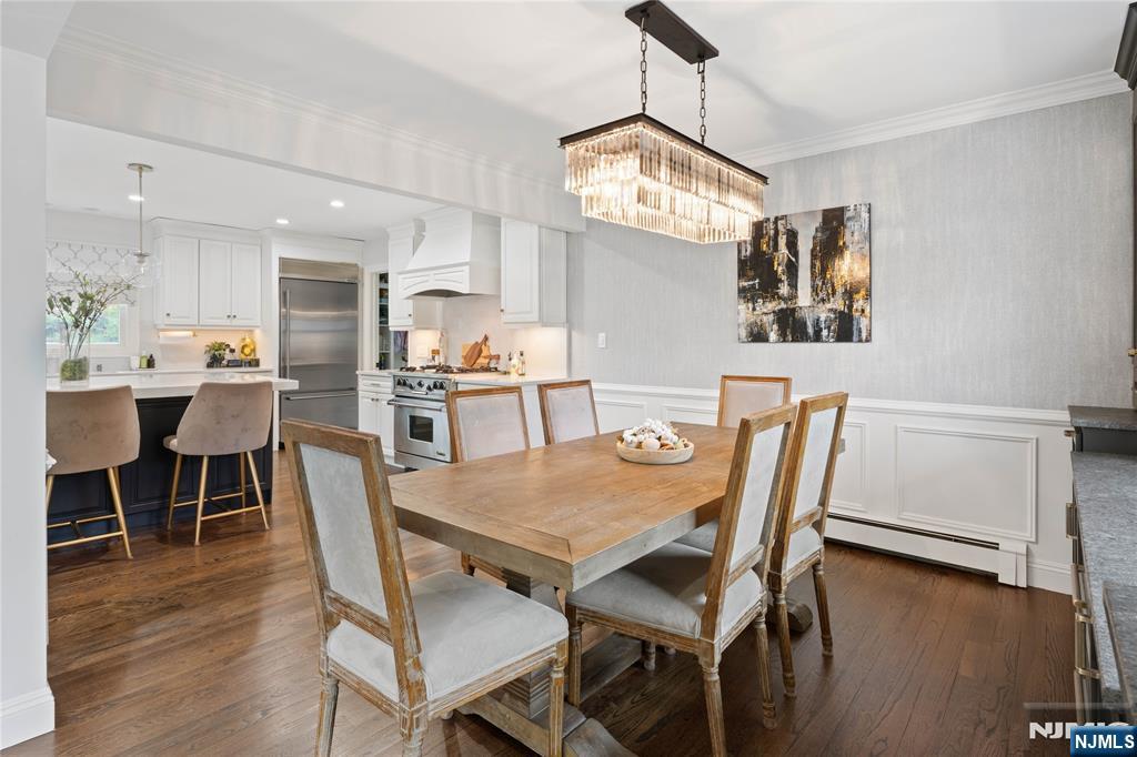 15 Almroth Drive