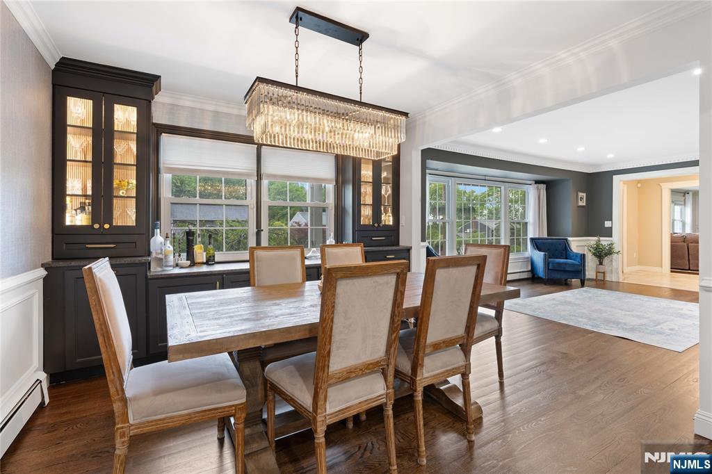 15 Almroth Drive