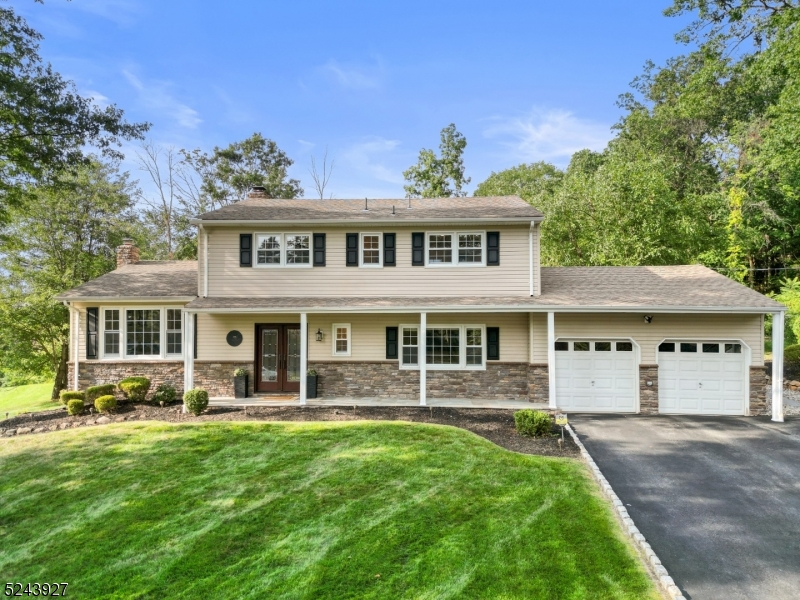 15 Fawn Dr