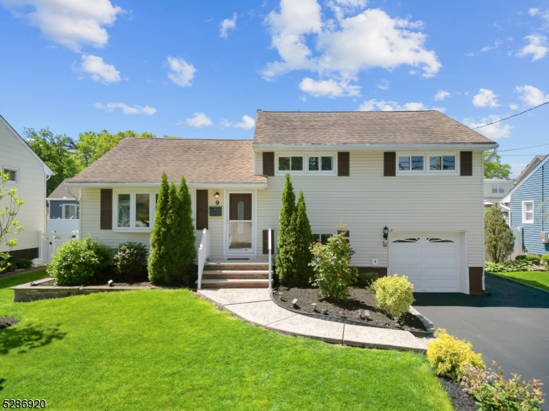 9 Eldorado Ct