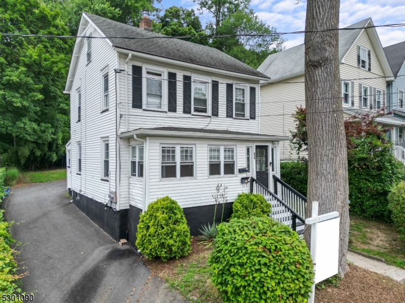 73 Madison St