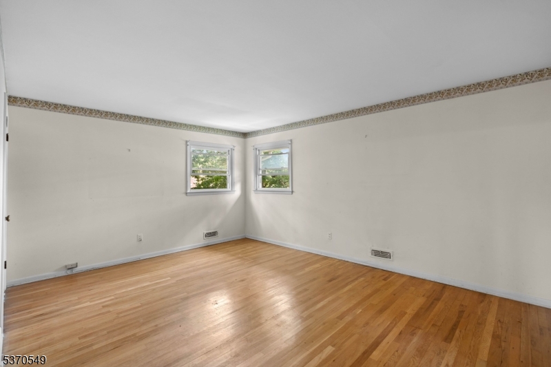 2 Churchill Rd