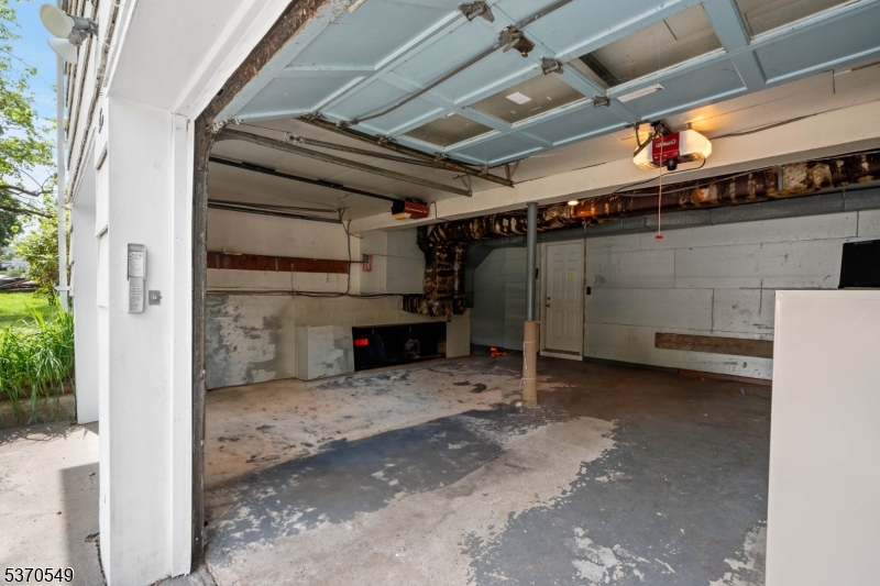 2 Churchill Rd