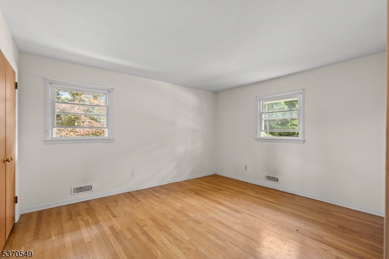 2 Churchill Rd