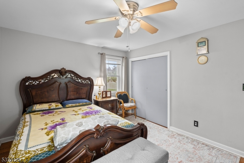 13-15 Smith St