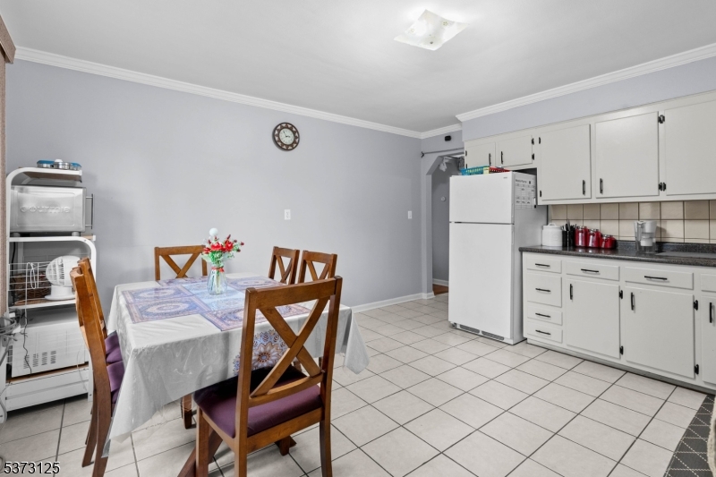 13-15 Smith St