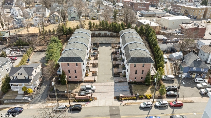 4 Central Ave D