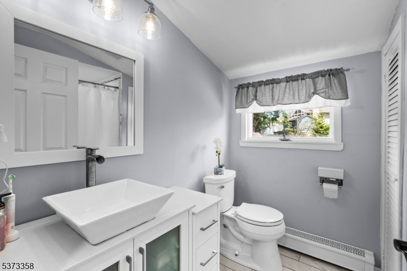 12 Kingston Rd