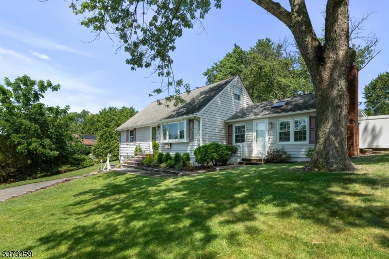 12 Kingston Rd