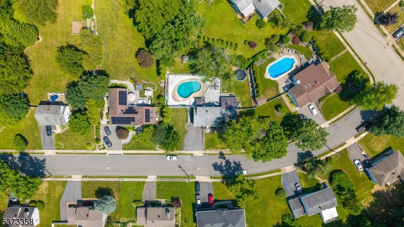 12 Kingston Rd