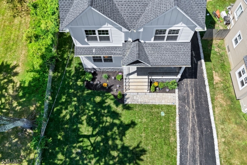 7 Swan Rd