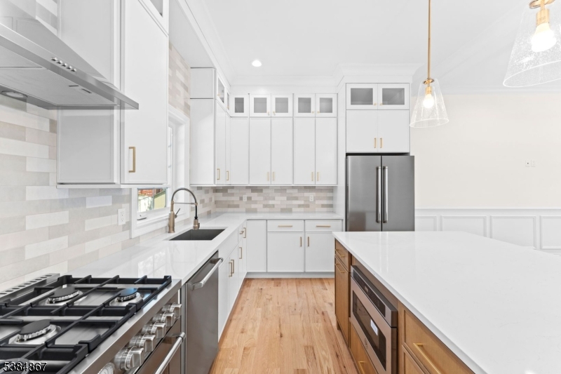 7 Swan Rd