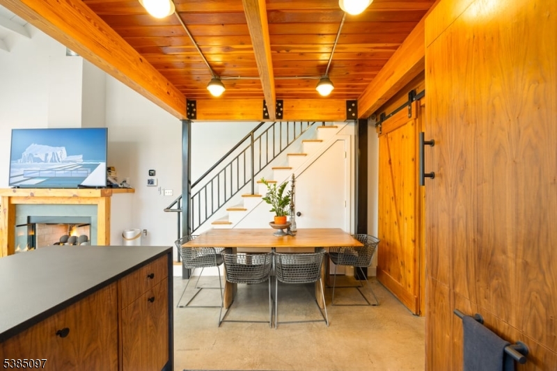 51 Greenwood Ave 7