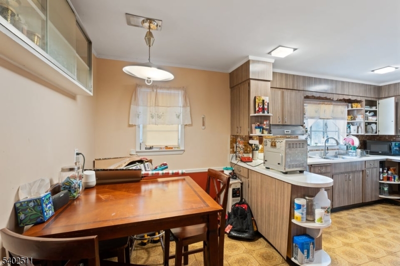 155 Mount Pleasant Ave