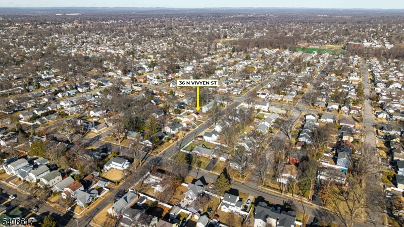36 N Vivyen St