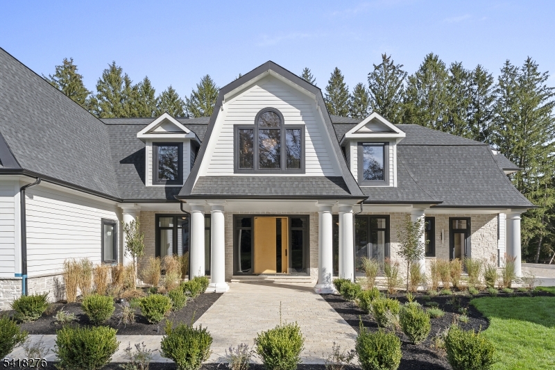 48 Pleasant Ave
