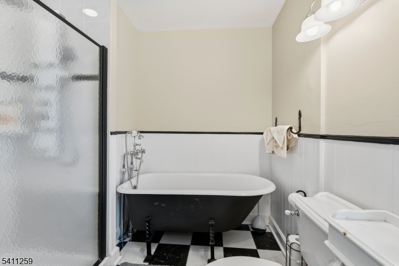23 Pleasant Pl