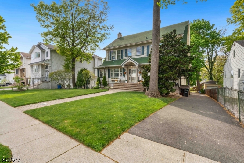 23 Pleasant Pl