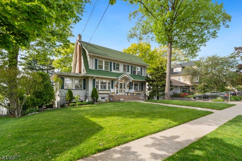 23 Pleasant Pl
