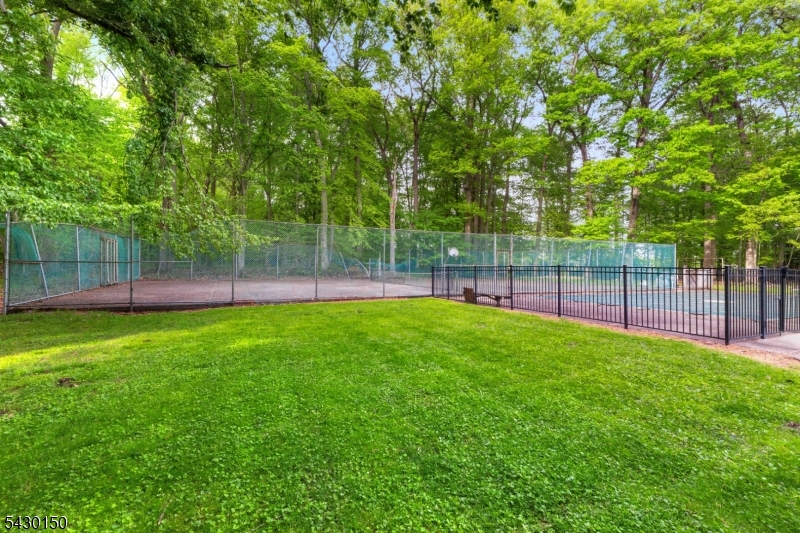 75 Woodcliff Lake Rd