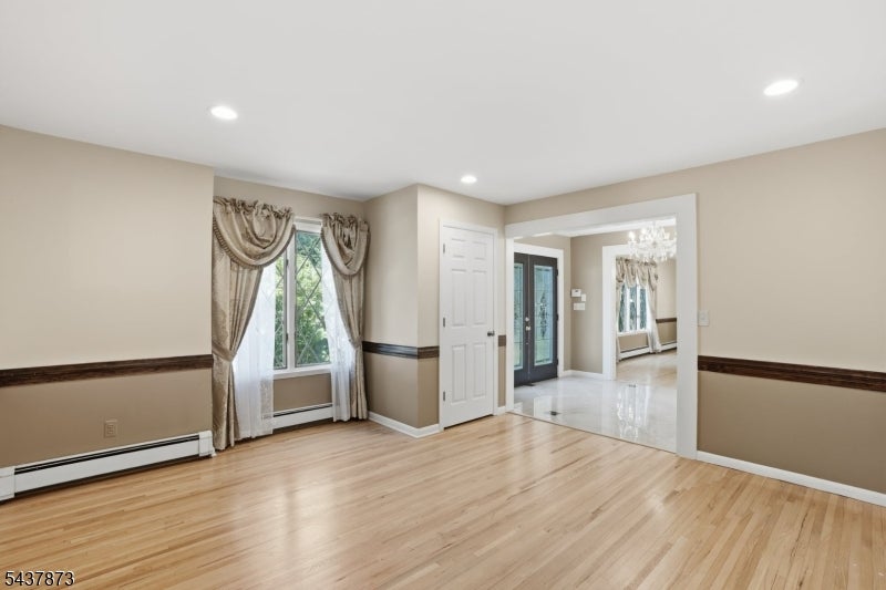 2 Woodside Ave