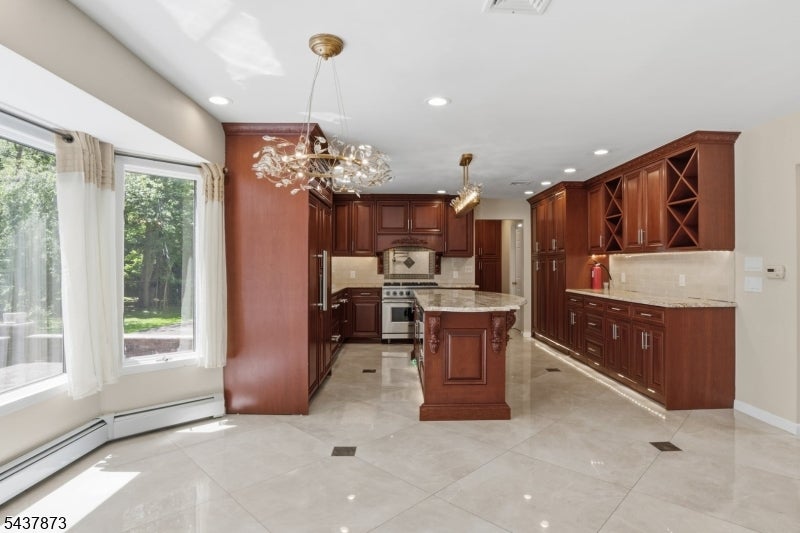 2 Woodside Ave