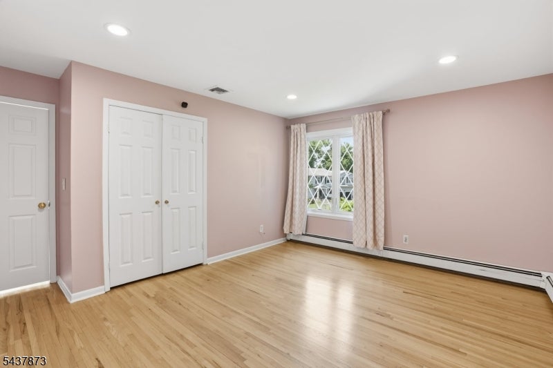 2 Woodside Ave