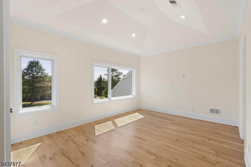 13 Harding Pl