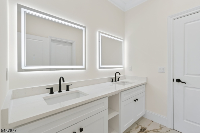 13 Harding Pl