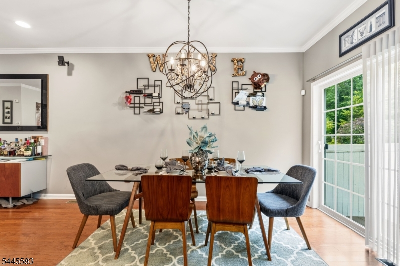 18 Bahr Cir