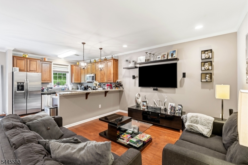 18 Bahr Cir