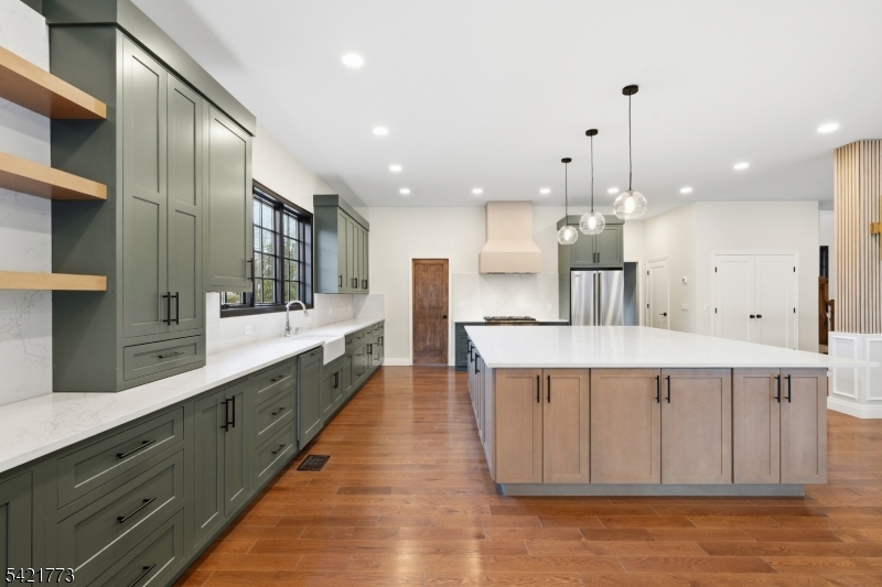 803 Marshall Rd