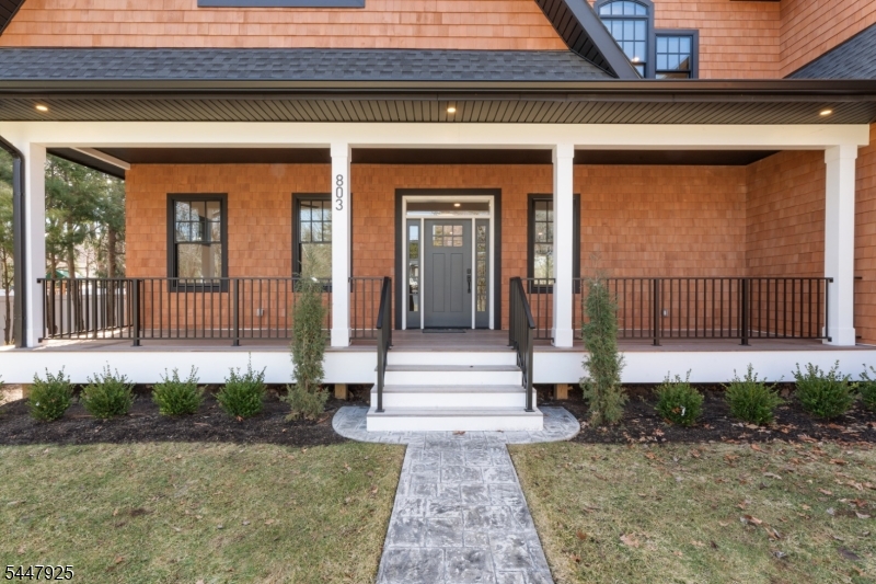 803 Marshall Rd