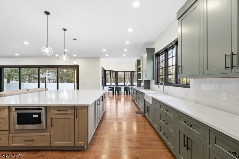 803 Marshall Rd