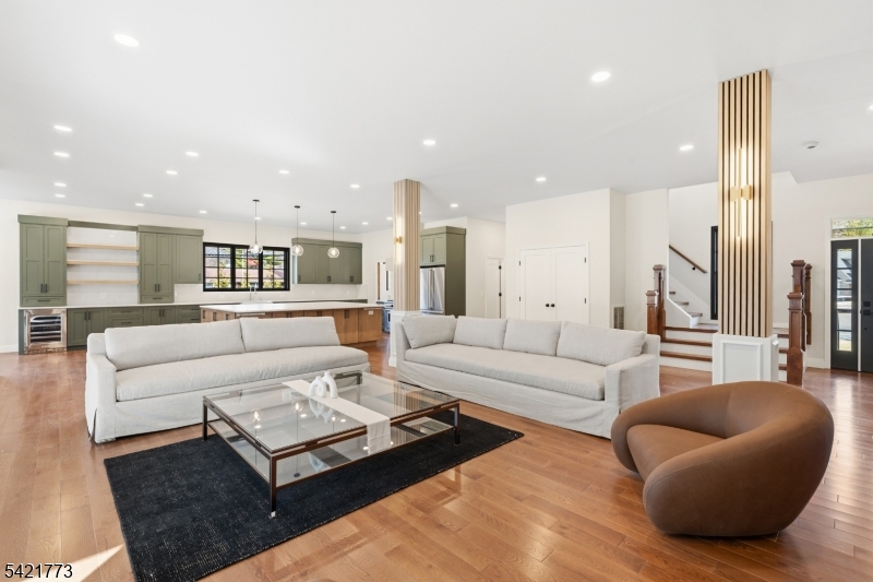 803 Marshall Rd