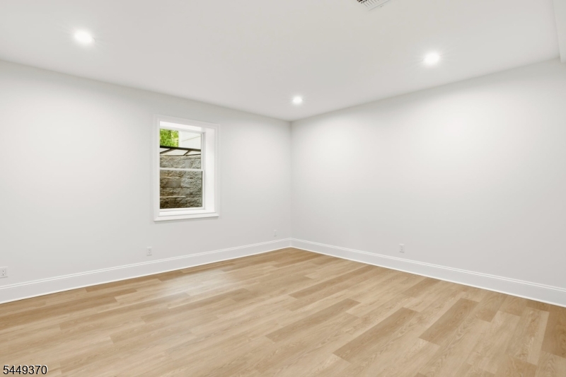 62 Wynnewood Rd
