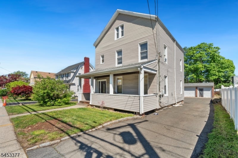 223 Montgomery St