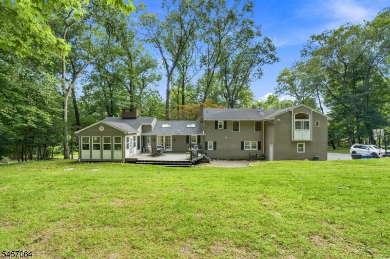 7 Sleepy Hollow Rd