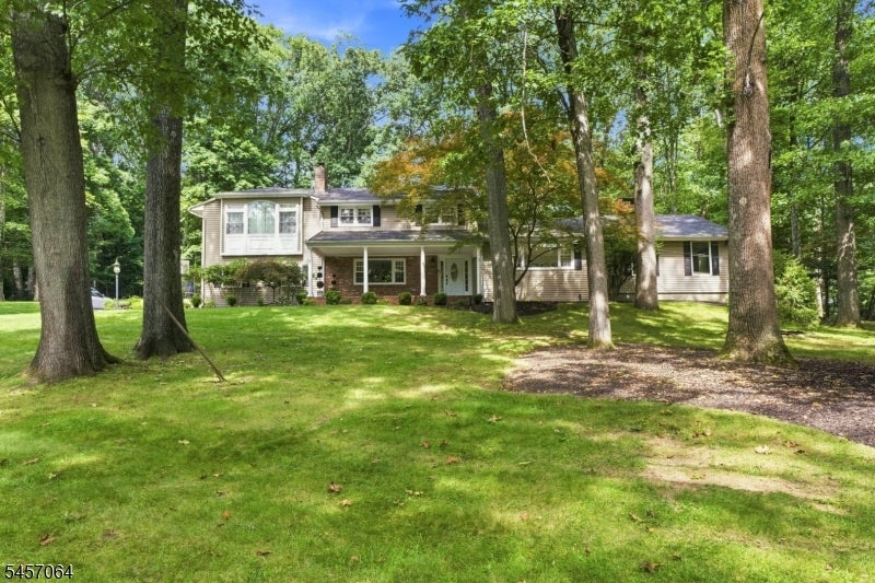 7 Sleepy Hollow Rd